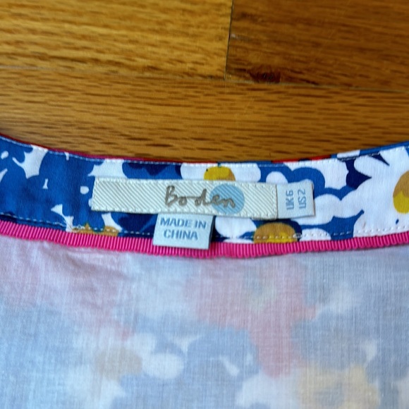 Boden size 2 summer dress - Picture 3 of 5